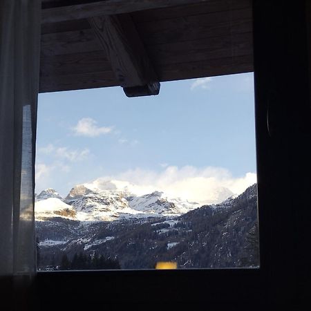 Villa Americana Chambres D'Hotes Champoluc Esterno foto