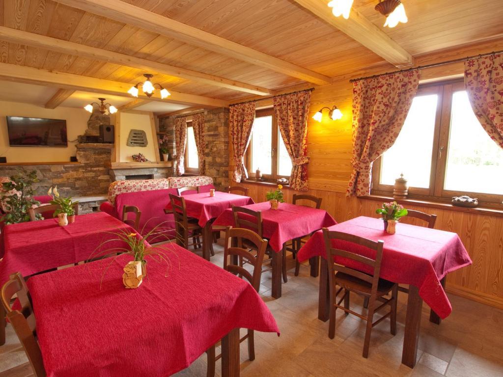 Villa Americana Chambres D'Hotes Champoluc Esterno foto