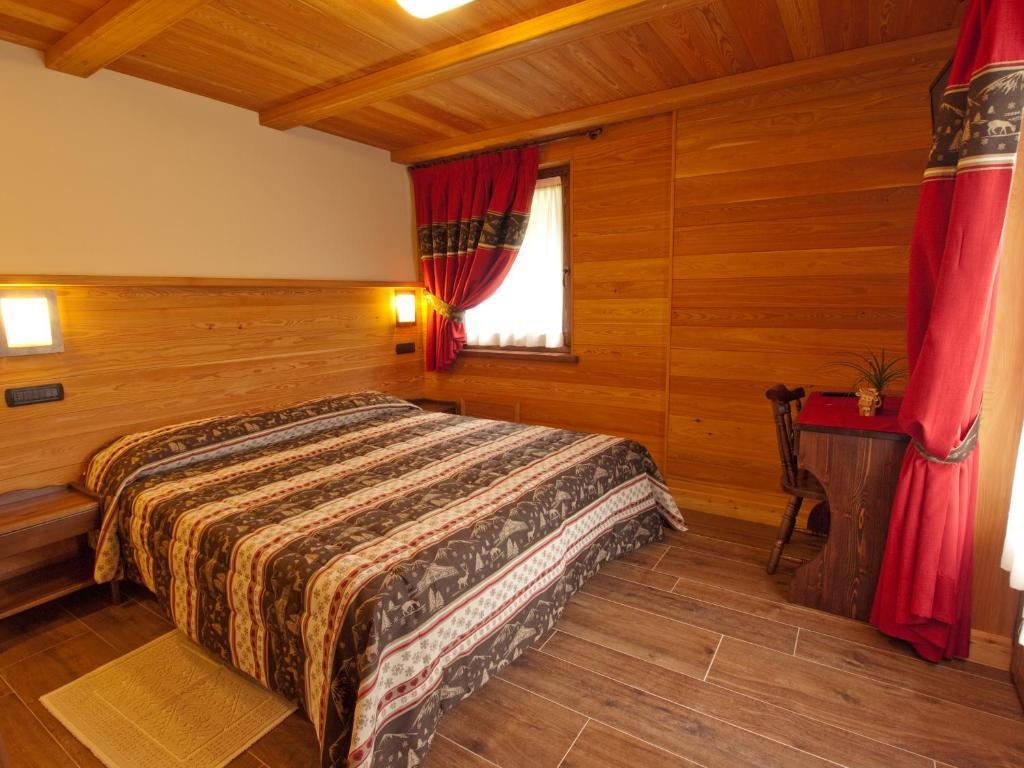 Villa Americana Chambres D'Hotes Champoluc Camera foto
